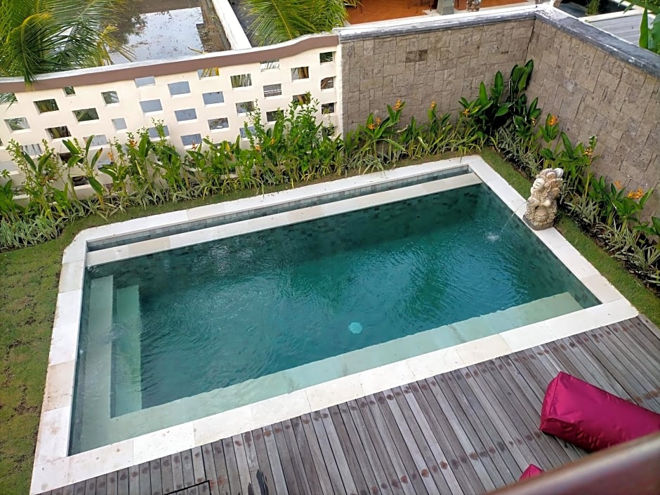 The Grand Villandra Resort Lovina