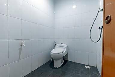 Urbanview Kazanan Setiabudi Bandung