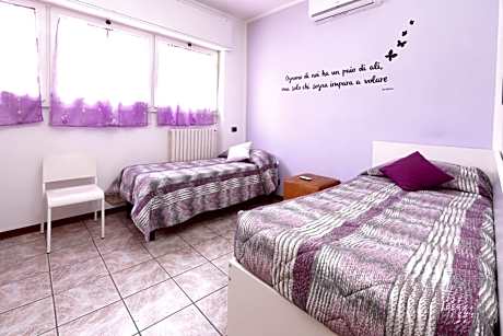 Two-Bedroom Apartment - Annex with Street Level Entrance