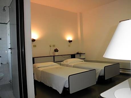 Twin Room with Balcony