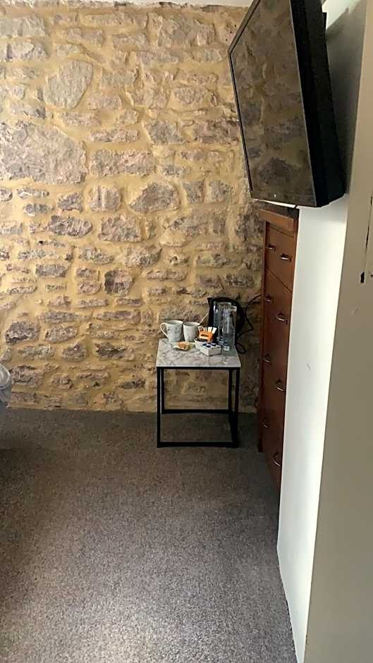 Crosskeys Inn Guest Rooms in Wye Valley