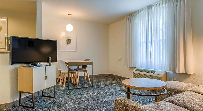 MainStay Suites
