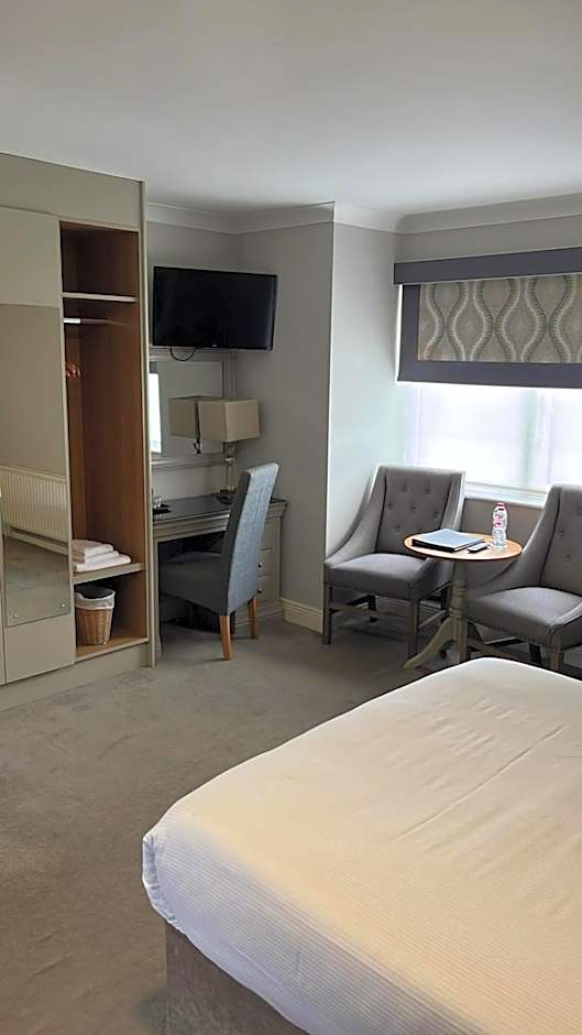 The Farmers Kitchen Hotel