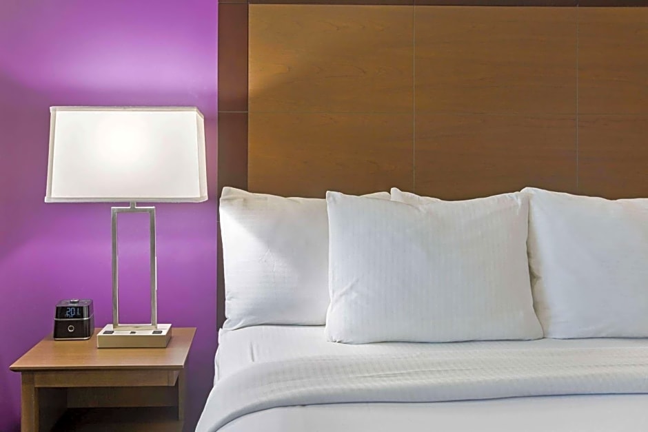 La Quinta Inn & Suites by Wyndham Visalia/Sequoia Gateway