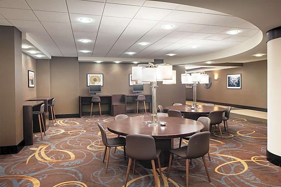 DoubleTree by Hilton Washington DC Silver Spring