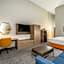 Holiday Inn Express & Suites Phoenix - Mesa West By IHG