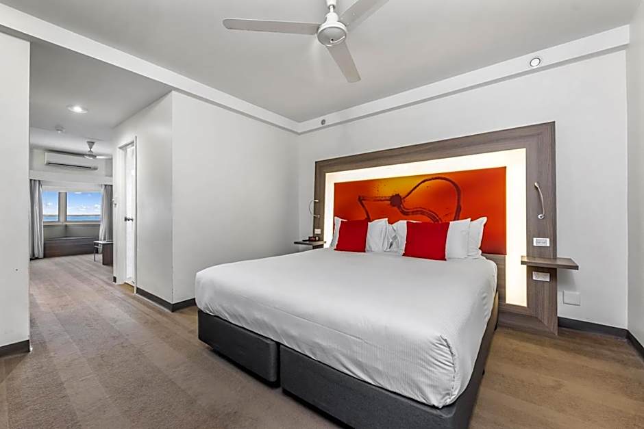 Novotel Darwin CBD