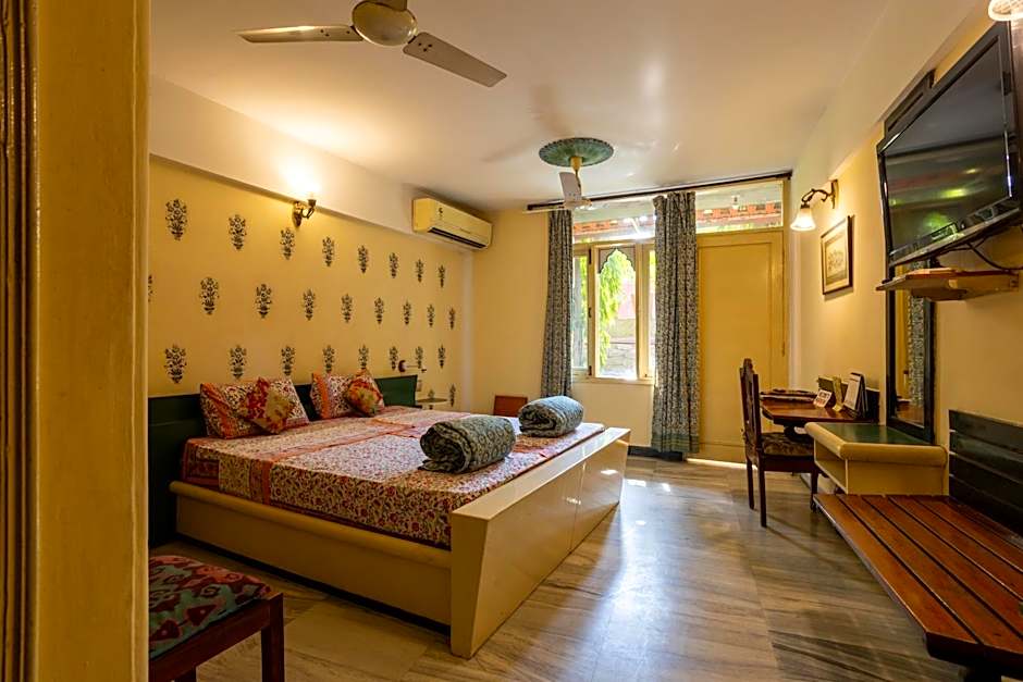 Jaipur Inn Hotel