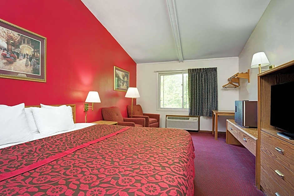 Travelodge by Wyndham Red Wing