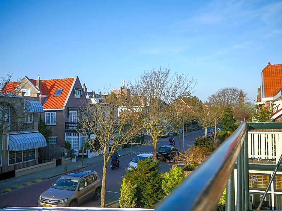 Hotel / Pension Villa Tanahlot