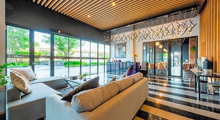 SureStay by Best Western Bangkok Ramintra