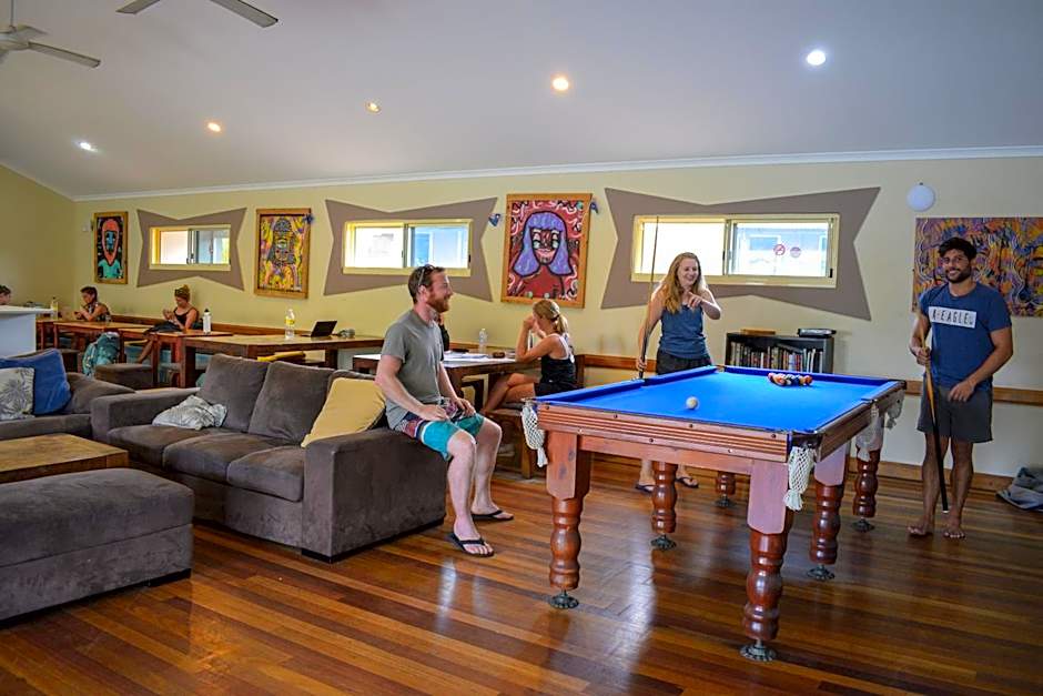 Flashpackers Hervey Bay Hostel