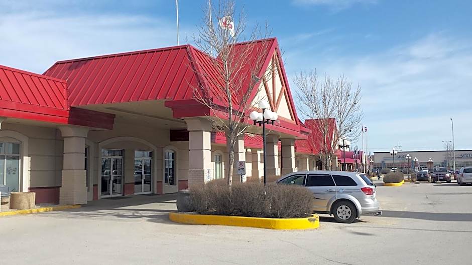 Canad Inns Destination Centre - Fort Garry