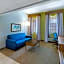 Holiday Inn Express State College at Williamsburg Square By IHG