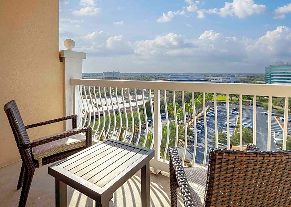 Hilton St. Petersburg Carillon Park