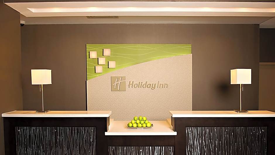 Holiday Inn & Suites Mississauga West / Meadowvale By IHG