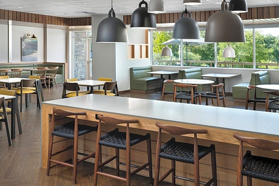 Fairfield Inn & Suites by Marriott South Kingstown Newport Area