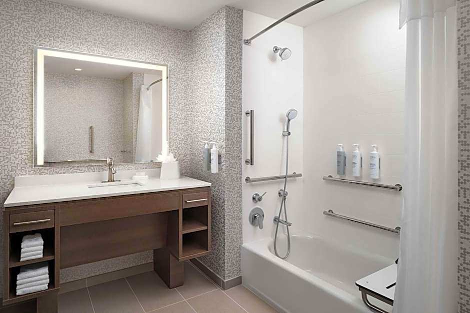 Home2 Suites by Hilton Winter Haven