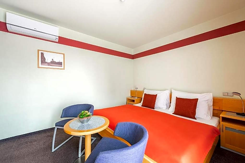 Zdjęcie 1 z 1 — Double Room