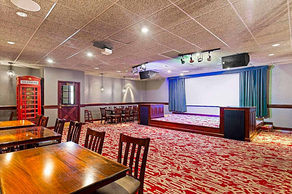 The Clover Hotel, Ascend Hotel Collection