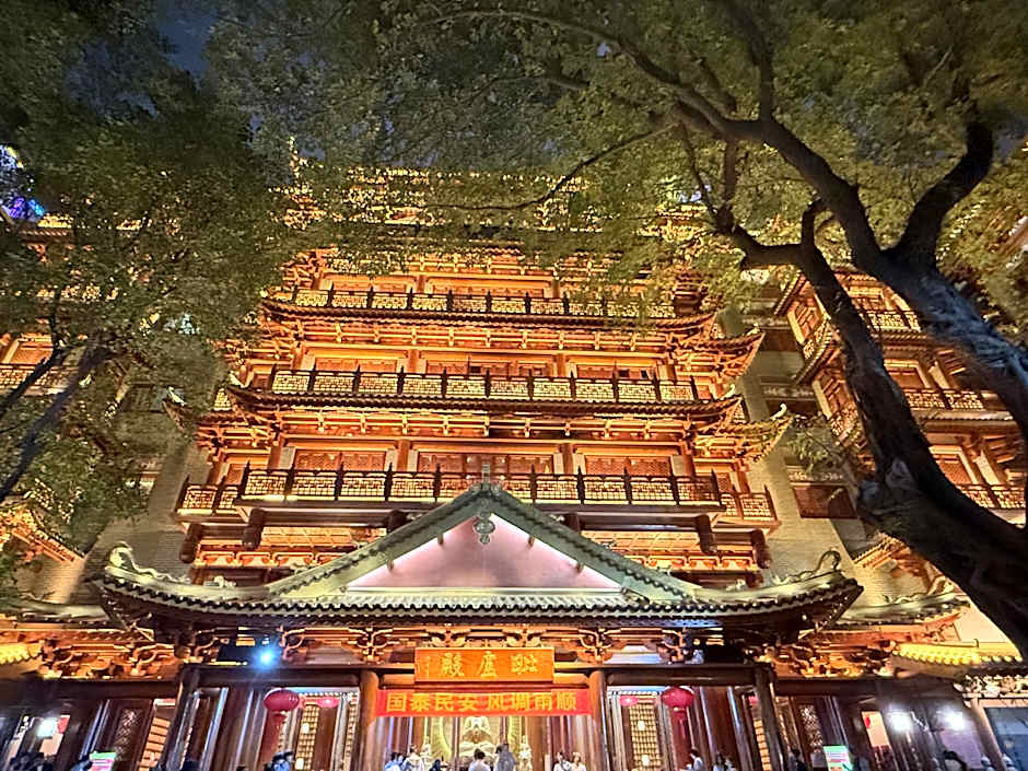 WAIFIDEN Guangzhou HaiZhu Square WanYi Apartment-Canton Fair Free Shuttle Bus