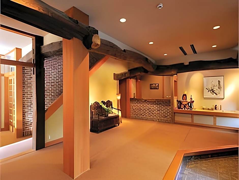 Hakuba Onsen Ryokan Shirouma-So