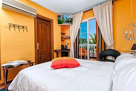 Double Room with Balcony