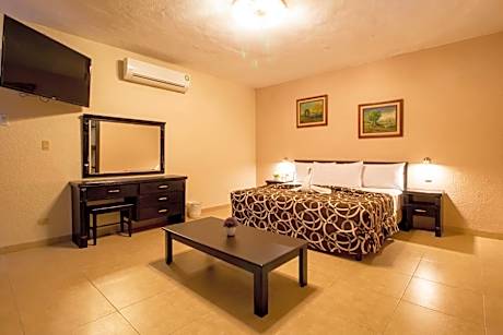 Deluxe Suite