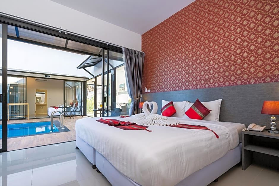 Thames Tara Private Pool Villa Rawai Phuket - SHA Extra Plus