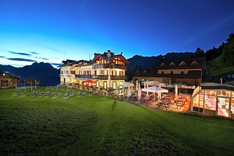 Hotel Gallo Cedrone