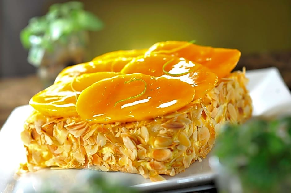 Harbour Plaza 8 Degrees