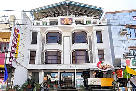 Hotel Shagun