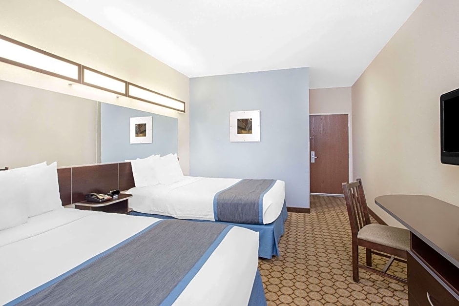 Microtel Inn & Suites By Wyndham San Angelo