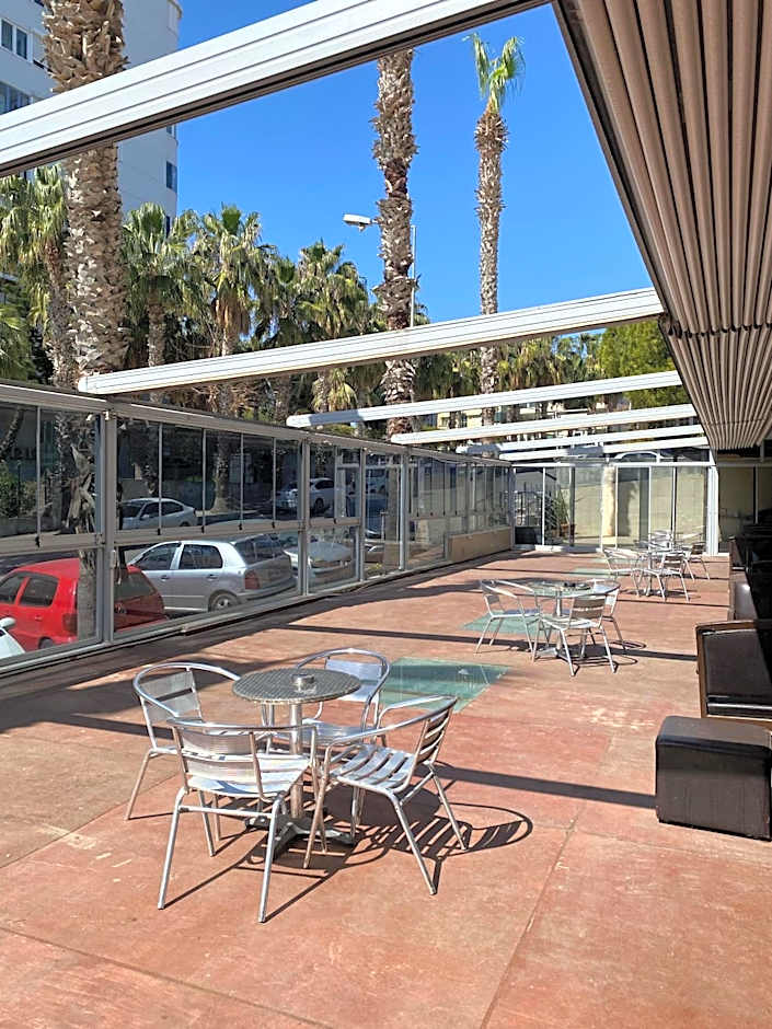 Prima Hotel