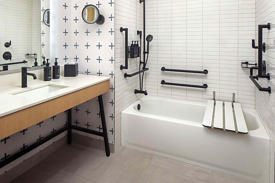 Canopy by Hilton Sioux Falls Downtown