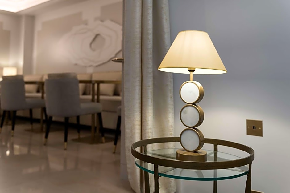 Hotel Camille Paris, Tapestry Collection by Hilton