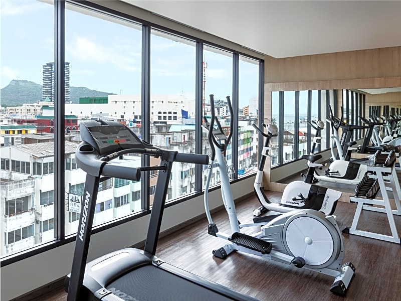 Madera Residence Sriracha