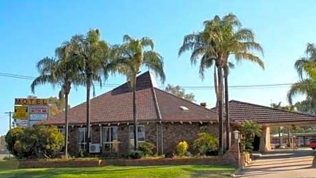 Nandewar Motor Inn