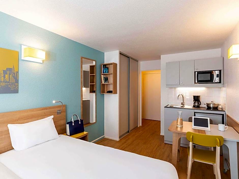 Adagio Access Defense Charras Aparthotel