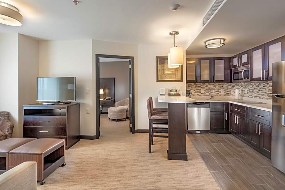 Staybridge Suites Silao By IHG