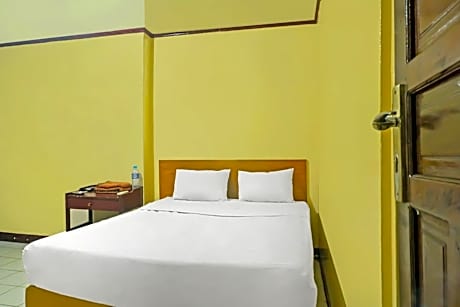Hotel O Adam Kost SyariahNearWisata Jembatan Barito