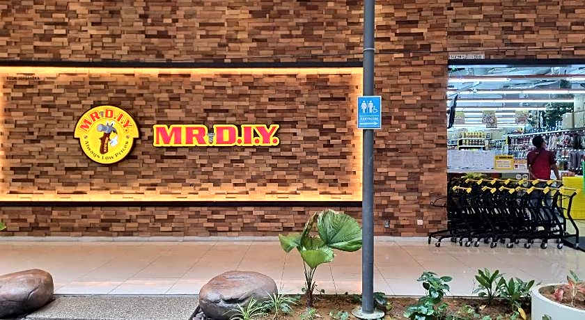 Pavilion 2 Revo l Rooftop Swimming Pool LS15