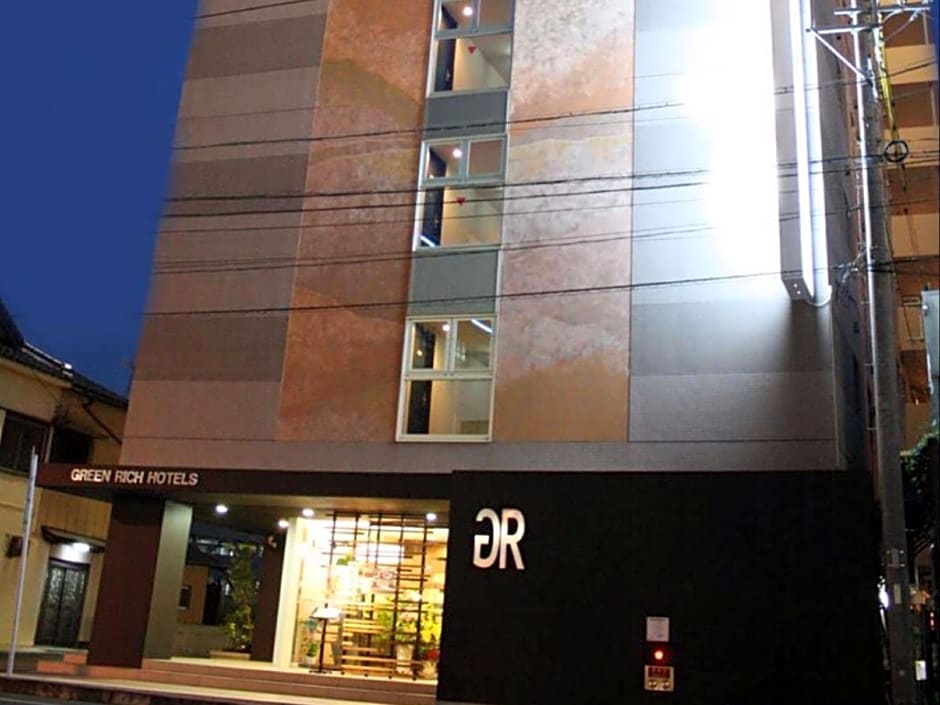 Green Rich Hotel Tosu Ekimae