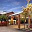 Howard Johnson by Wyndham Waukegan Great Lakes