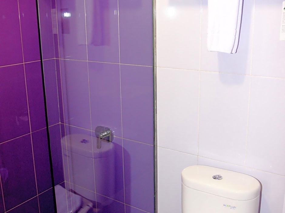 Vio Surapati - Managed By Dafam Hotels