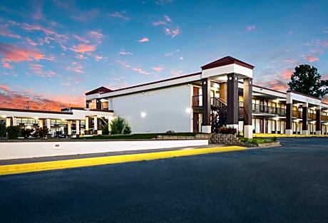 Horizon Inn & Suites