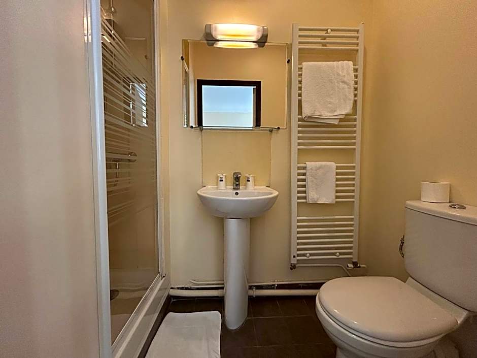 Hotel des Bains à 10 min de Paris