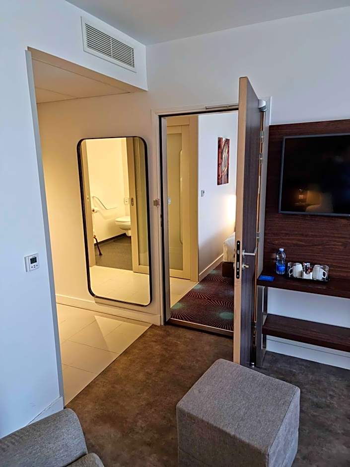 Hampton by Hilton Toulouse Airport