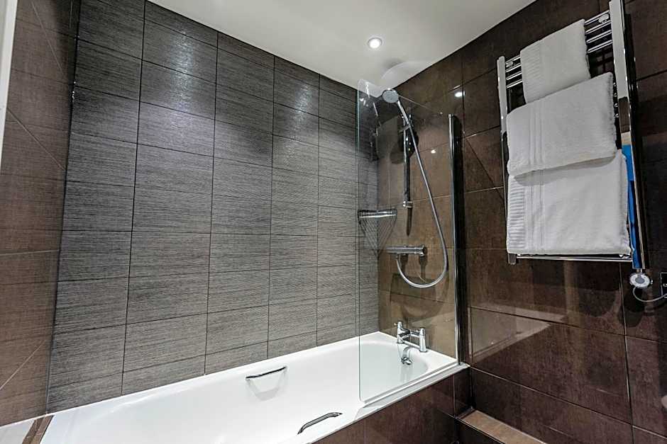 Southcrest Manor Hotel; BW Signature Collection