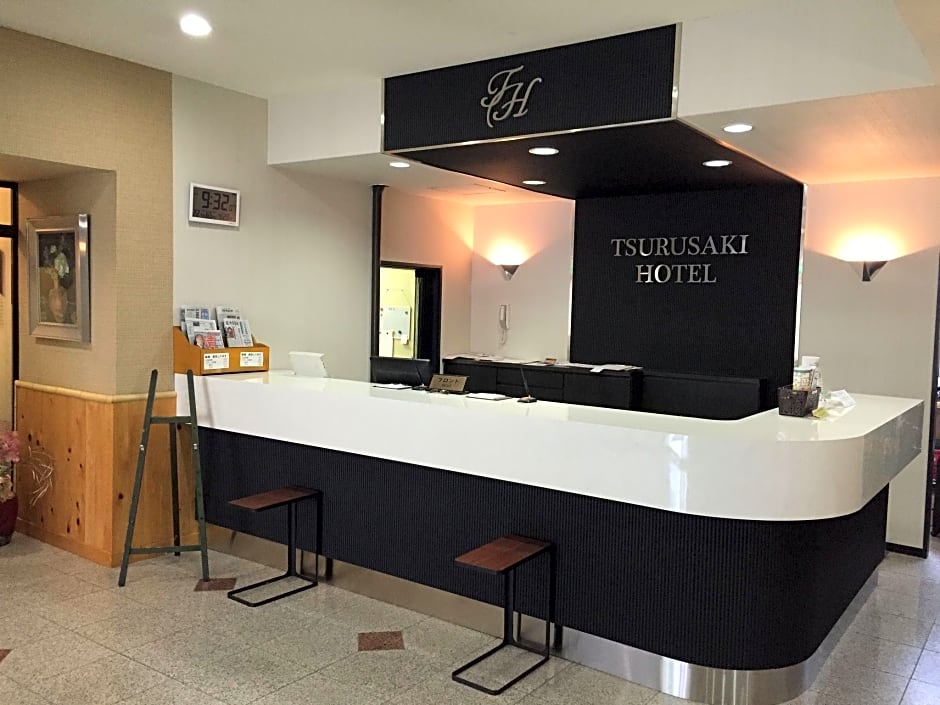 Tsurusaki Hotel